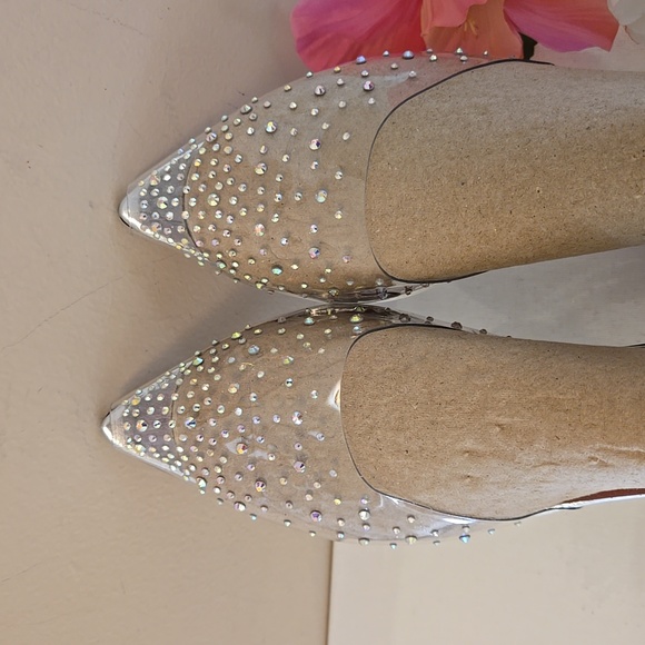 Sparkling Clear Vinyl Rhinestone Crystal embellished Flats 38 NWOT - Picture 3 of 12